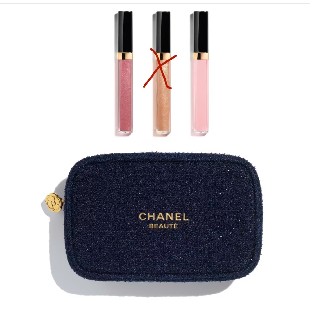 Chanel Gloss Up (2 lip gloss and limited edition pouch)